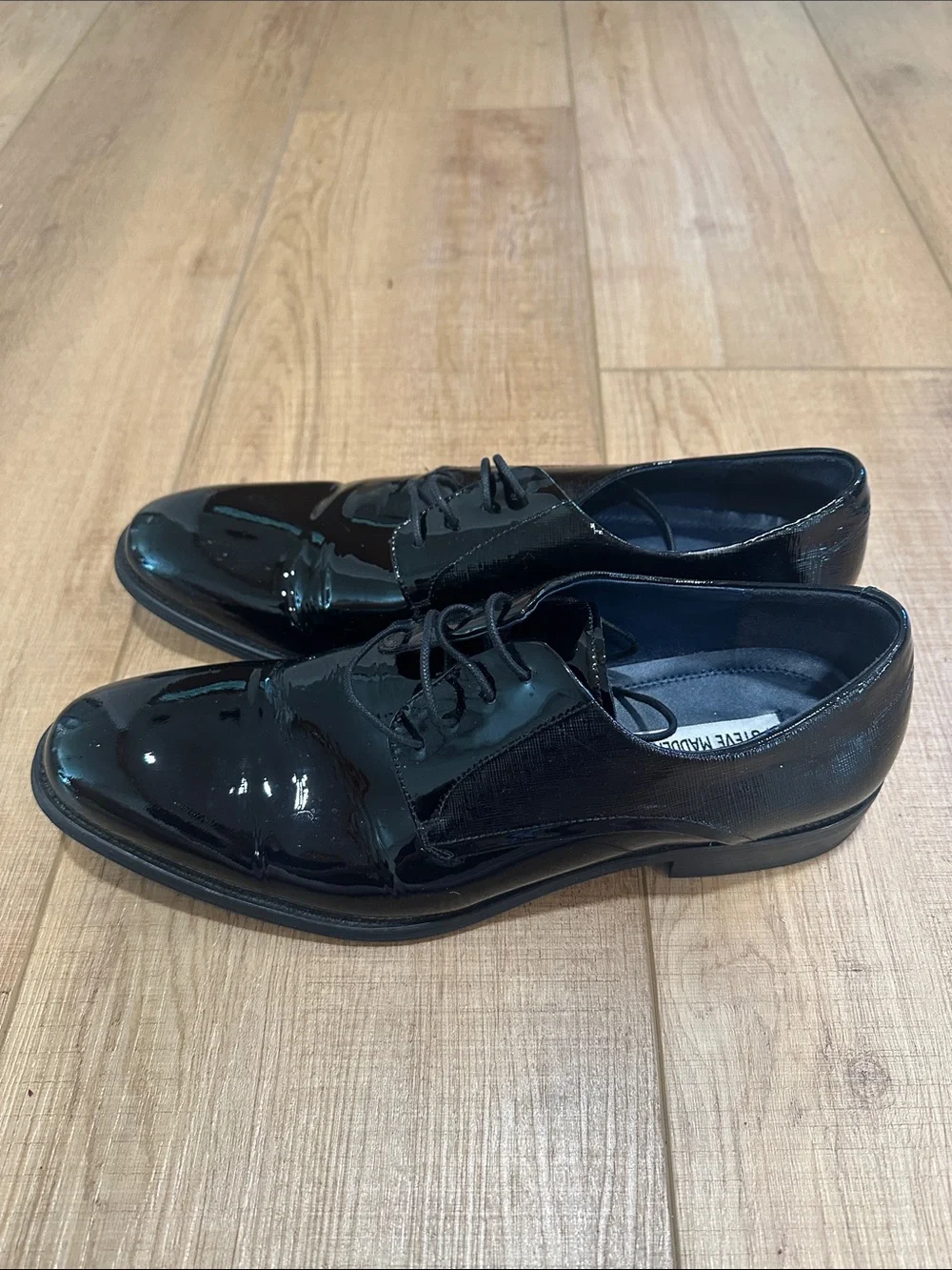 Steve Madden Glossy Black Patent Lace-Up Derby Shoes